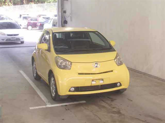 TOYOTA IQ 2009