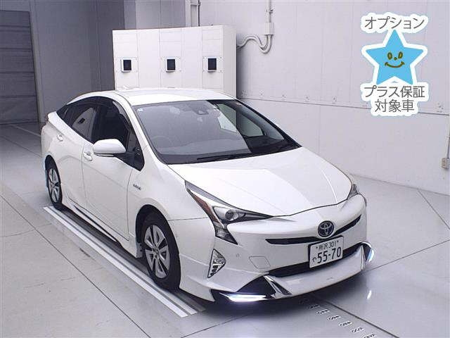 TOYOTA PRIUS 2016