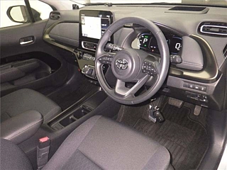 TOYOTA AQUA 2021