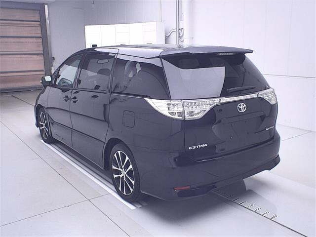 TOYOTA ESTIMA 2012