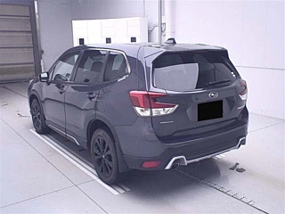 SUBARU FORESTER 2021
