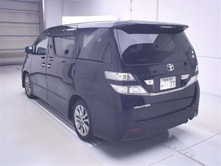 TOYOTA VELLFIRE 2011