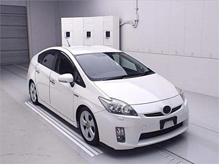 TOYOTA PRIUS 2011