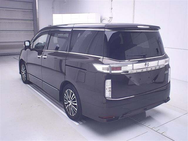 NISSAN ELGRAND 2016