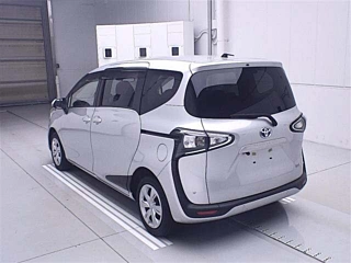 TOYOTA SIENTA 2022
