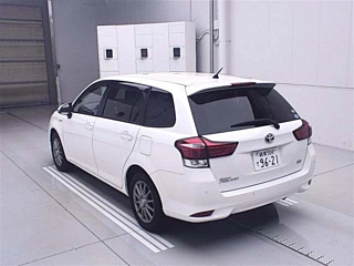 TOYOTA COROLLA FIELDER 2020