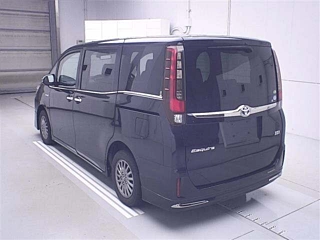 TOYOTA ESQUIRE 2016