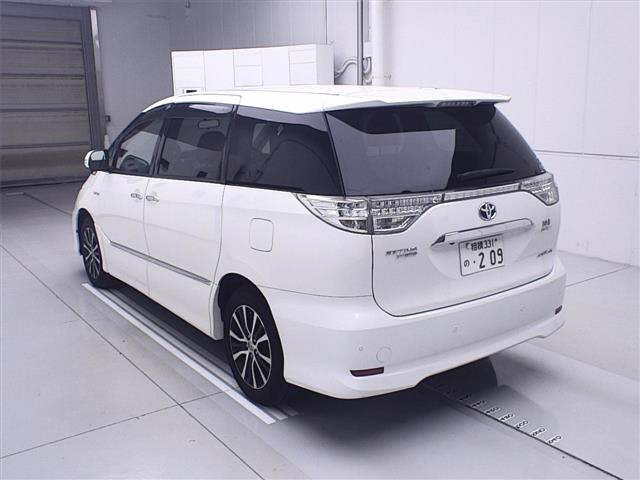 TOYOTA ESTIMA HYBRID 2016