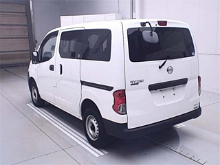 NISSAN NV200 2020