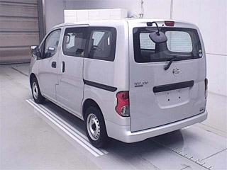 NISSAN NV200 2020
