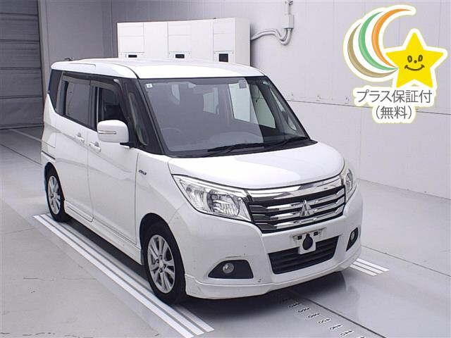 MITSUBISHI DELICA D2 2017