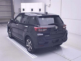 TOYOTA RAIZE 2023
