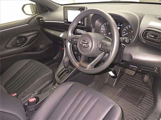 TOYOTA YARIS 2020