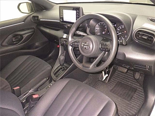 TOYOTA YARIS 2020