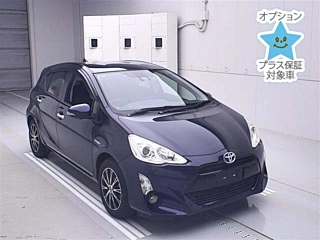 TOYOTA AQUA 2017