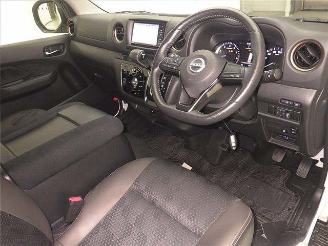 NISSAN CARAVAN VAN 2023