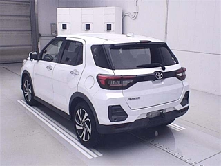 TOYOTA RAIZE 2020