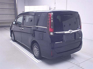 TOYOTA ESQUIRE 2015