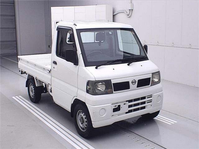 NISSAN CLIPPER TRUCK 2009