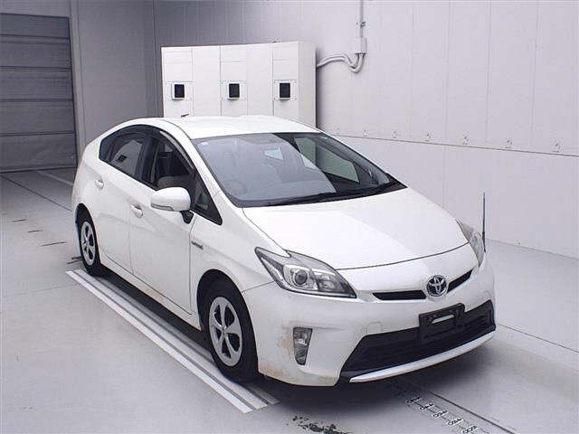 TOYOTA PRIUS 2012