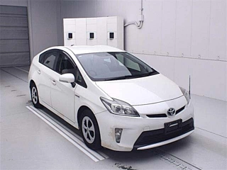 TOYOTA PRIUS 2012