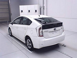 TOYOTA PRIUS 2012