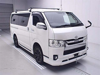TOYOTA HIACE VAN 2020