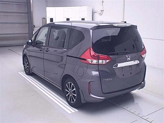 HONDA FREED 2016
