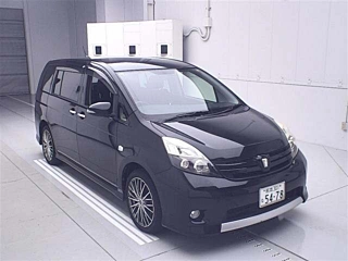 TOYOTA ISIS 2014