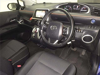 TOYOTA SIENTA 2021