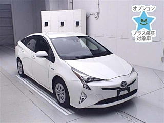 TOYOTA PRIUS 2016