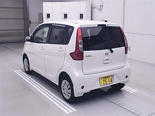 NISSAN DAYZ 2017