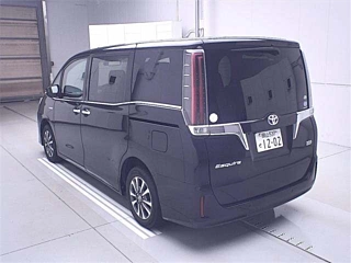 TOYOTA ESQUIRE 2020