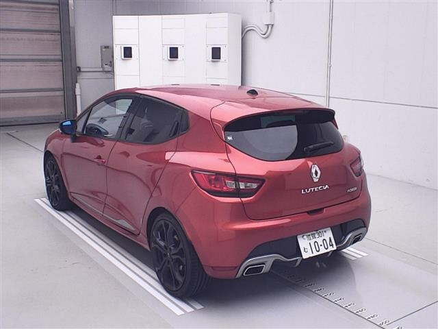 RENAULT LUTECIA 2014