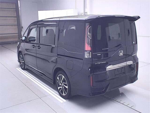 HONDA STEP WAGON 2018