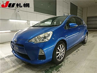 TOYOTA AQUA 2012