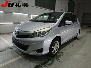 TOYOTA VITZ 2011