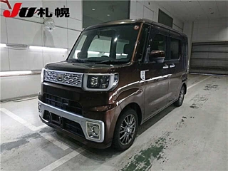 DAIHATSU WAKE 2014