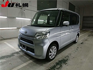 DAIHATSU TANTO 2015