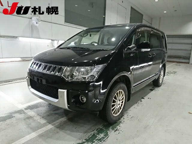 MITSUBISHI DELICA D5 2014