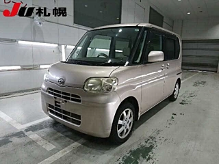 DAIHATSU TANTO 2009