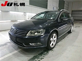 VOLKSWAGEN PASSAT VARIANT 2012