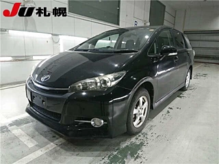 TOYOTA WISH 2016
