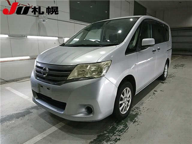 NISSAN SERENA 2011