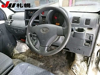 DAIHATSU HIJET VAN 2016