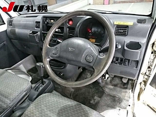 DAIHATSU HIJET TRUCK 2011