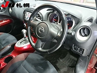 NISSAN JUKE 2011
