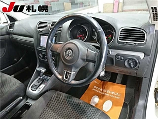 VOLKSWAGEN GOLF VARIANT 2010