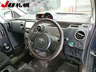TOYOTA SPADE 2012