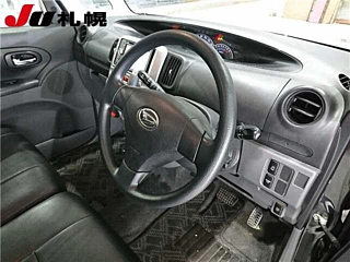 DAIHATSU TANTO 2009